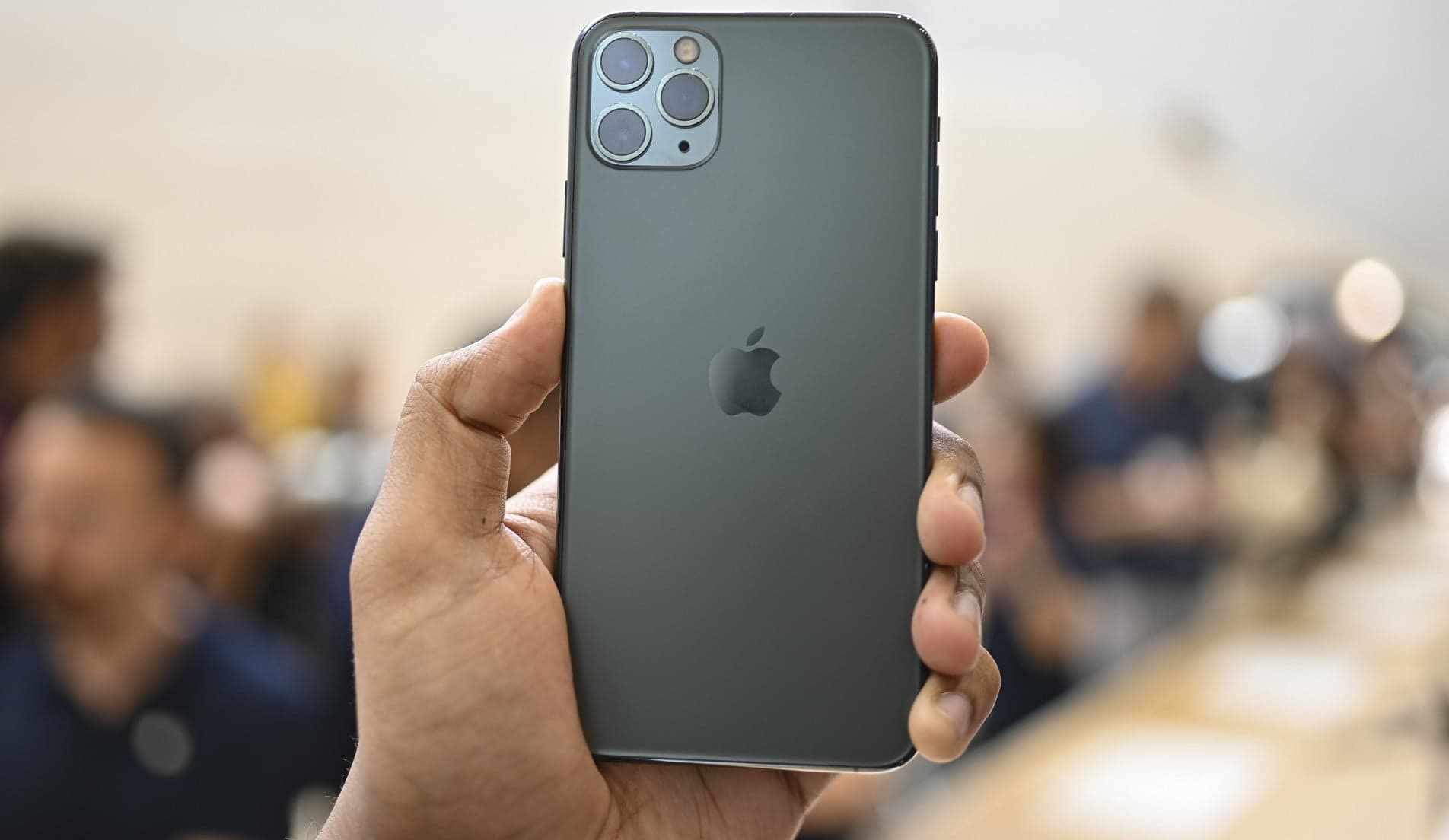 Стоит покупать айфон 11 про. Apple iphone 11 Pro. Apple iphone 11 Pro Max. Iphone 11 Pro Mac. Apple iphone 14 Pro Max.