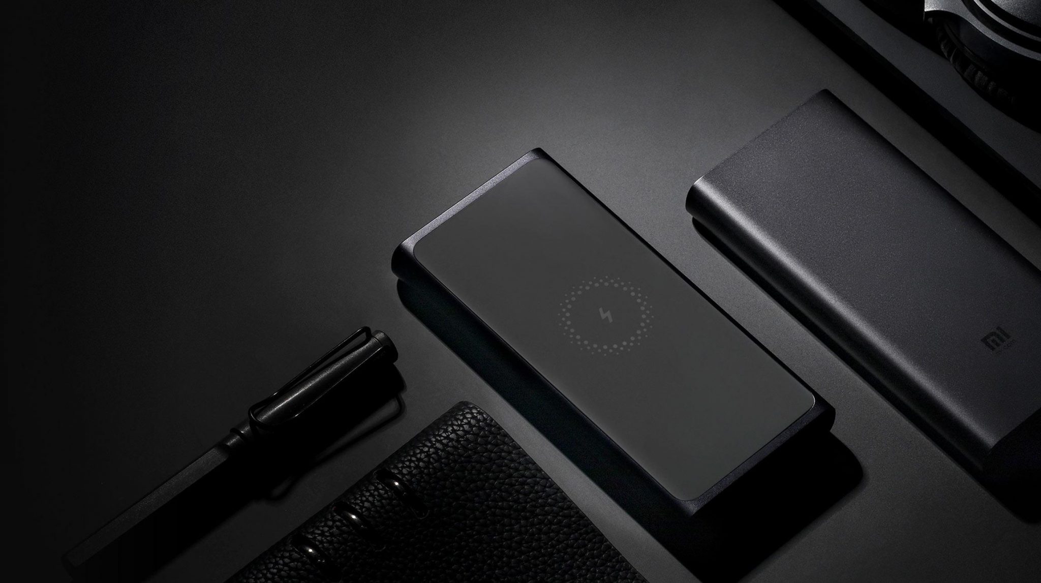 Новости — Xiaomi представила пауэрбанк с быстрой и беспроводной зарядкой