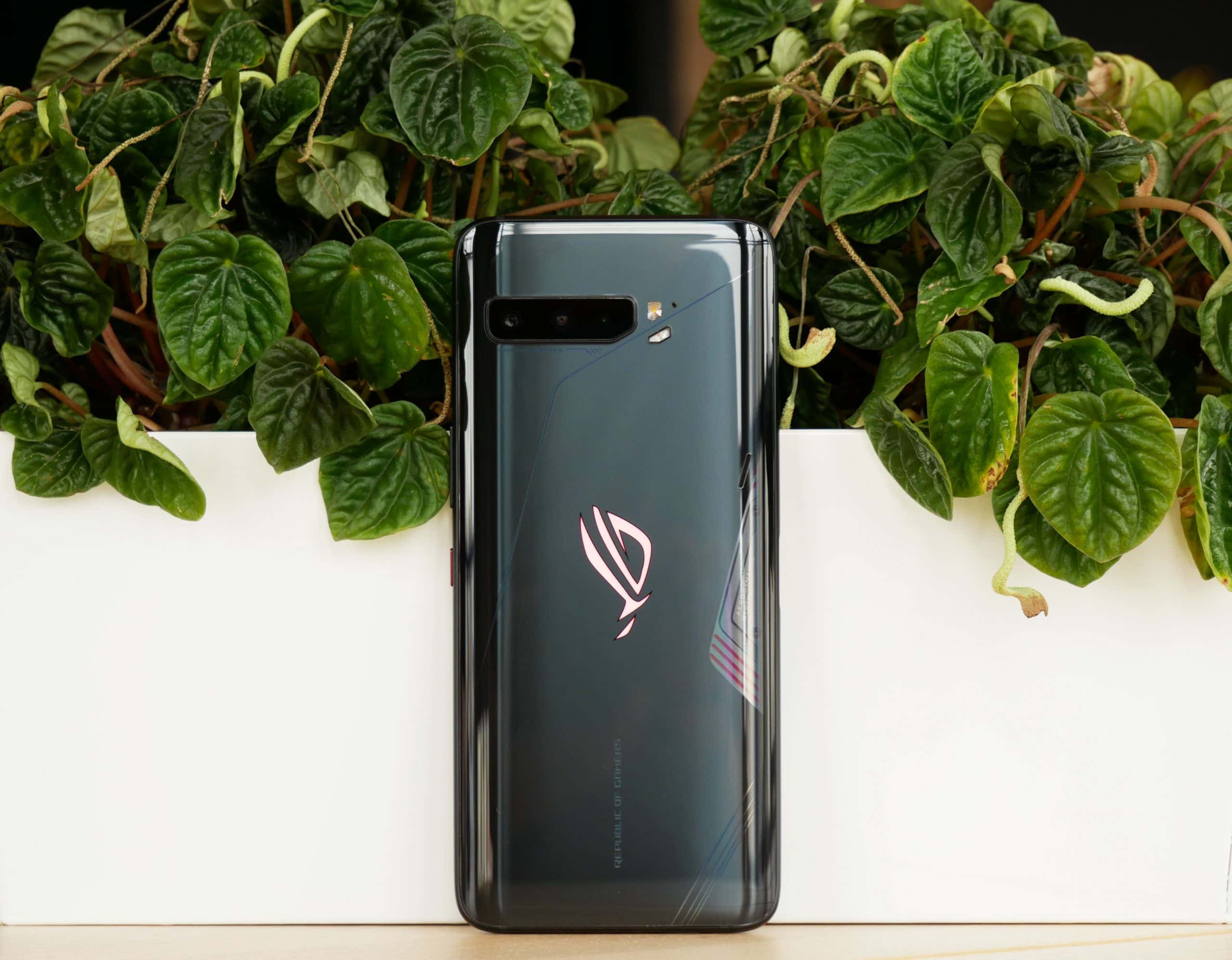 Обзоры — ASUS ROG Phone 3: лучший смартфон для любых игр